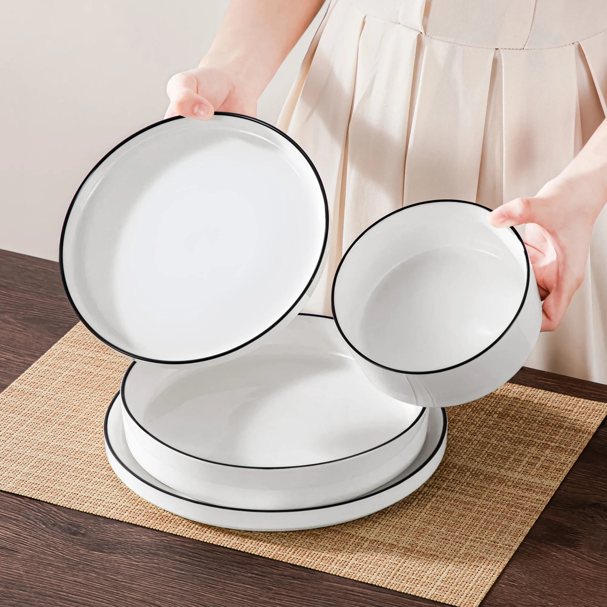 Dinner Plates Sets Black Rim - Image 6